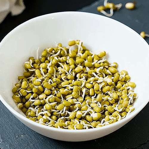 Moong sprouts