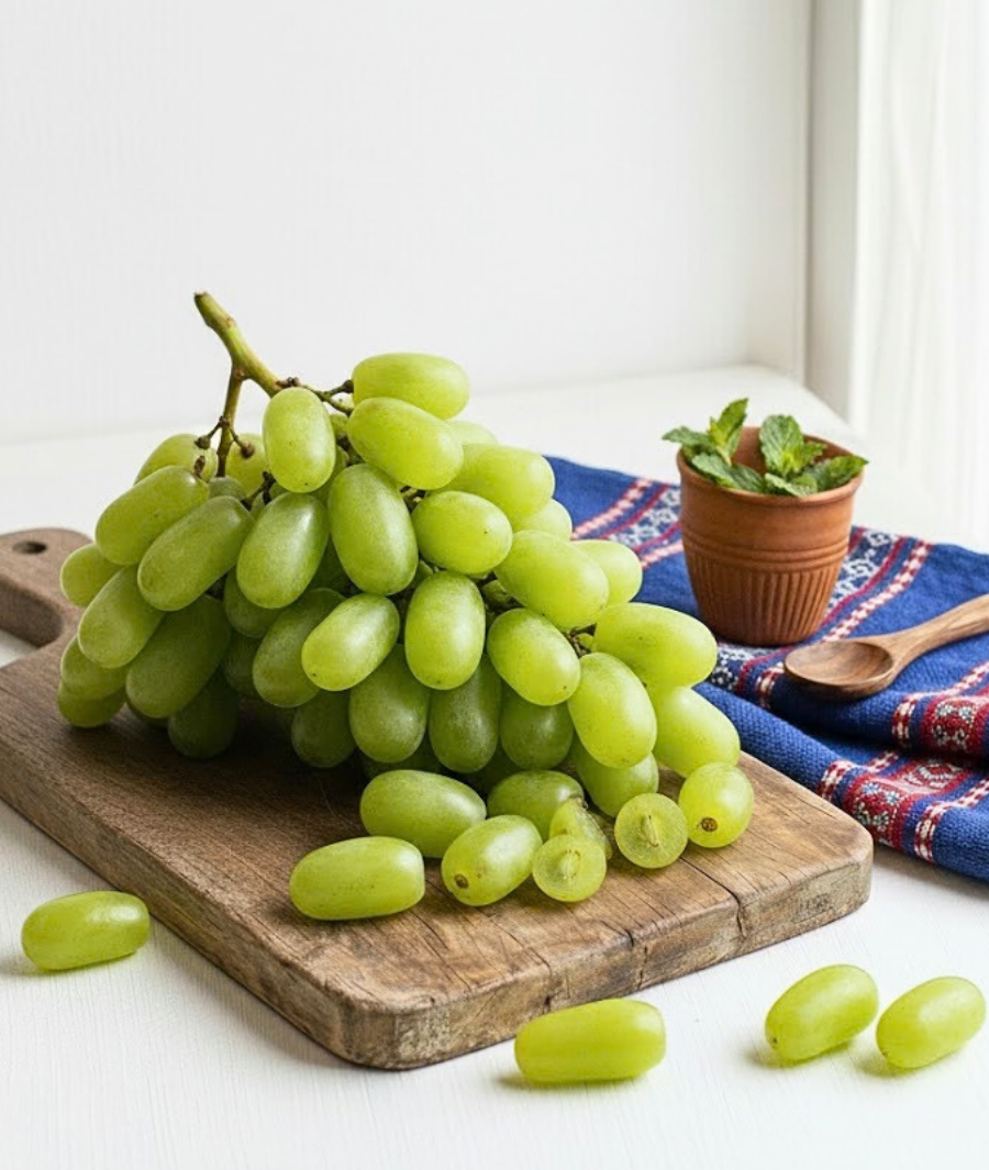Manik Chaman Green Grapes (500g): Premium Long Seedless | ERB